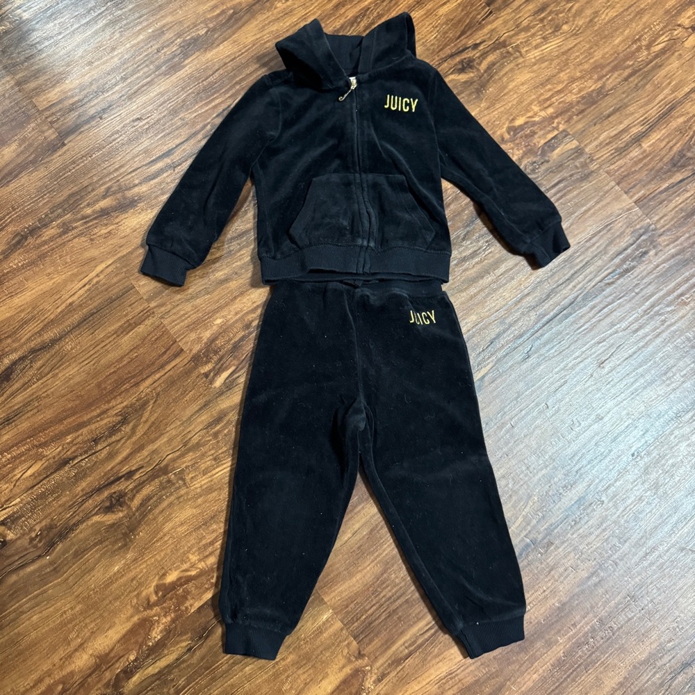 Juicy Couture Black Velour Toddler Girls Track Suit Set 2T